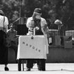 Nawet ustawiony przy muzeum saturator wzbudza dziś żywe emocje, zwłaszcza wśród najmłodszych. Nowa H