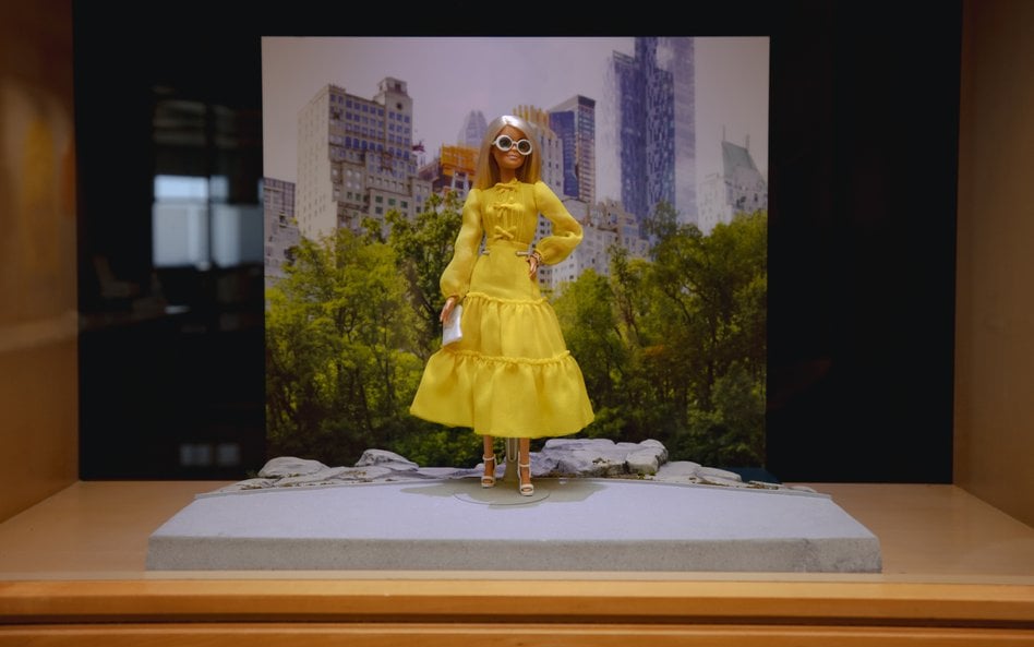 Lalka Barbie wystawiona w siedzibie Mattel w El Segundo w Kalifornii