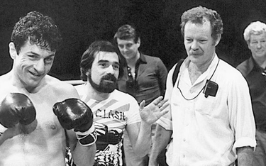 Na planie „Wściekłego byka”. Robert De Niro (z lewej), Martin Scorsese (w środku) i Michael Chapman 