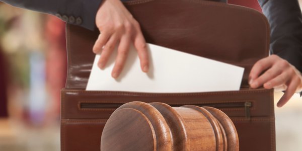 Fiskus chciał różnie rozliczać VAT od doradztwa podatkowego, ale jest przełomowy wyrok