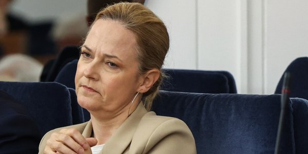 Wiceminister zdrowia usunęła dyplom z Collegium Humanum ze swojego CV