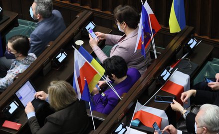 Posłowie już pracują nad projektem ustawy o pomocy Ukraińcom