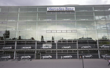 Ciężarówki Mercedesa wracają do Iranu