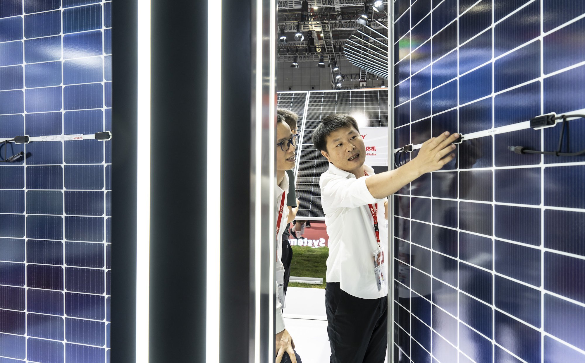 Największy truciciel na świecie – i lider zielonej transformacji. Paradoks Chin