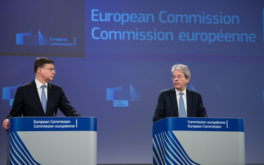 Wiceprzewodniczący KE Valdis Dombrovskis i Paolo Gentiloni, komisarz ds. gospodarczych, bardzo dobrz