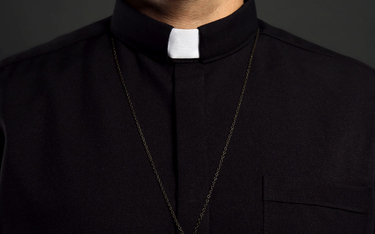 Watykan zajmie się sprawą nadużyć w katolickiej wspólnocie pod Warszawą