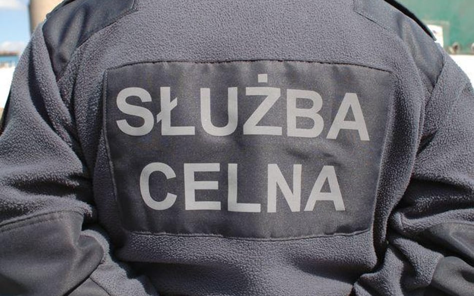 Służba Celna monitoruje przedsiębiorców