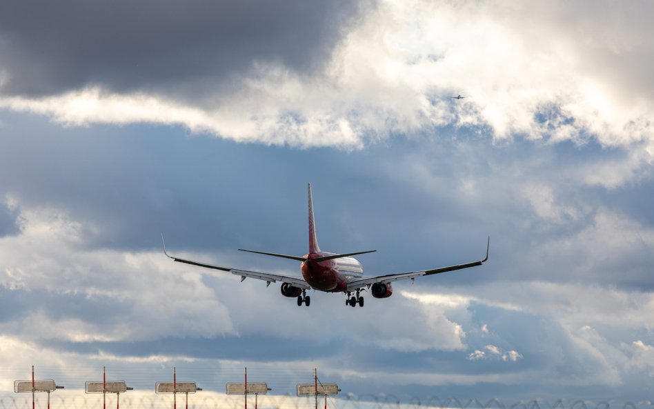 Rosjanie rozmontują Airbusy i Boeingi, żeby mieć części na naprawy