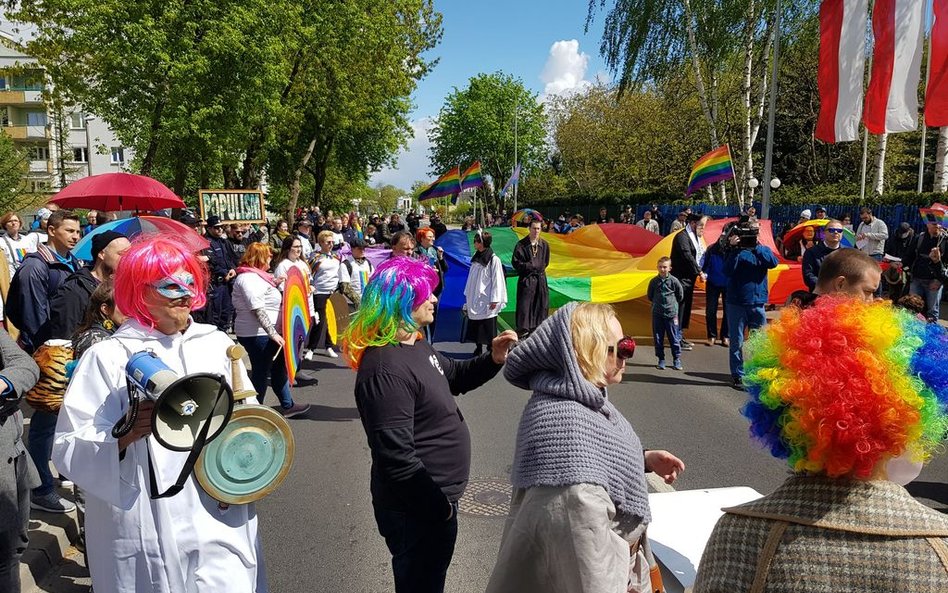 W Toruniu odbyła się "Chryja pod Radiem Maryja"