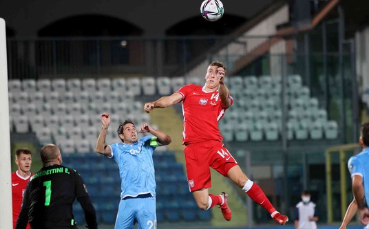 Adam Buksa strzela gola San Marino