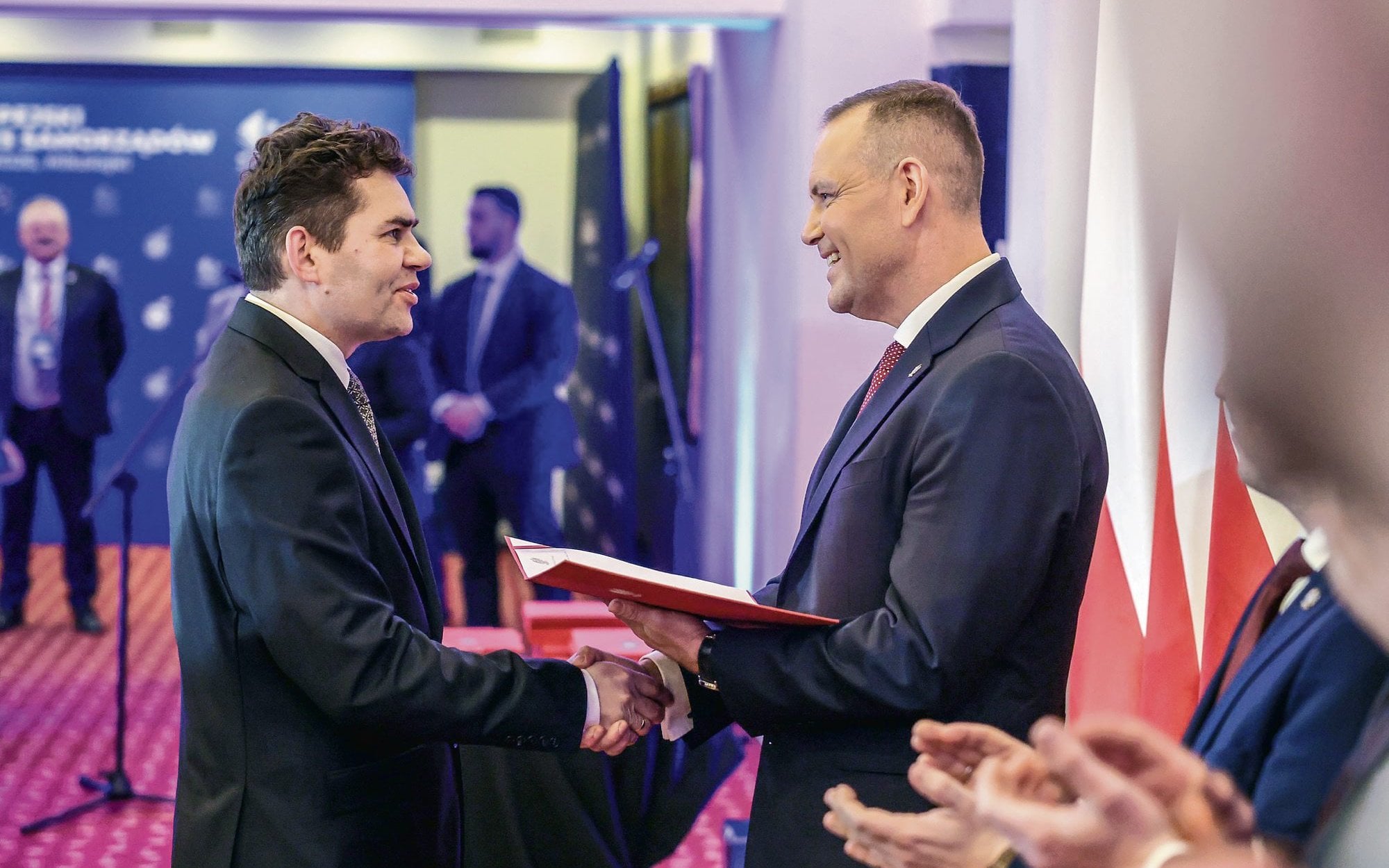 Nadbereżny ma być przyszłością PiS-u. Pierwsze hasło: „Lucka rzecz, pogadać”