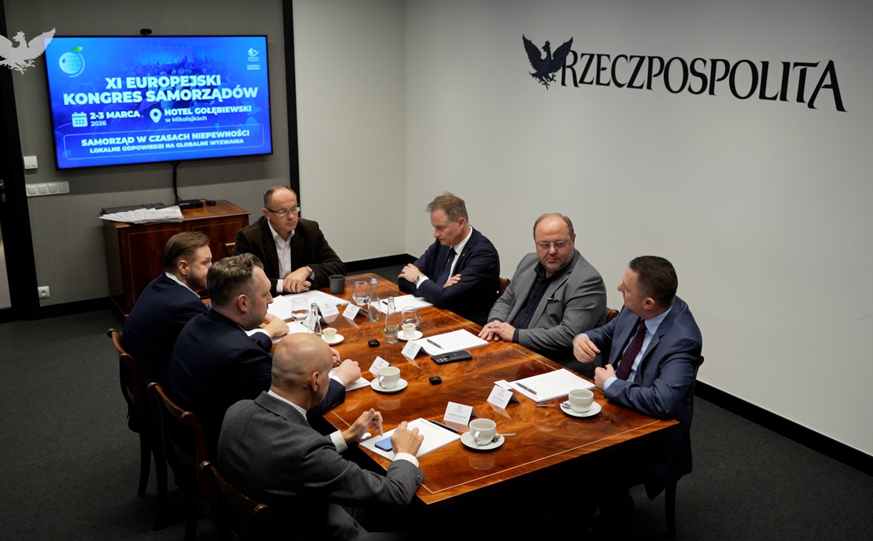 Mnóstwo wyzwań i coraz głośniejsze pytanie o reformę