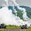 Moskwa stawia na żołnierzy i czołgi