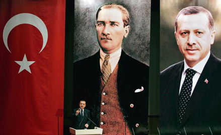 Recepowi Tayyipowi Erdoganowi marzy się podobne miejsce w tureckiej historii, na jakie zasłużył Kema