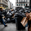 Strajk służb oczyszczania spowodował, że w Paryżu zalega już 7 tysięcy ton śmieci