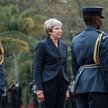 Theresa May tańczyła ze skautami w Kenii