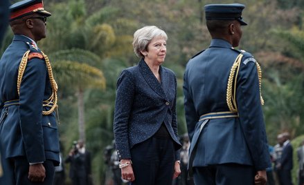 Theresa May tańczyła ze skautami w Kenii