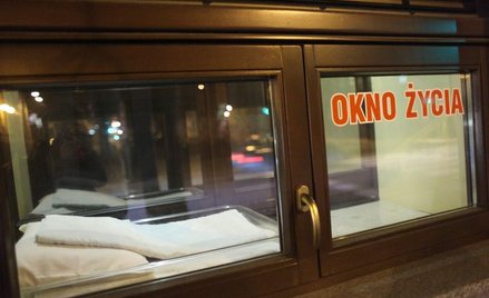 Półtoraroczne dziecko w "oknie życia"