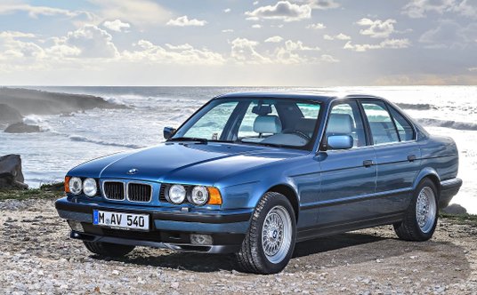 BMW Serii 5 (E34)