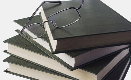 Książki, które czytają Tusk, Kaczyński i Komorowski