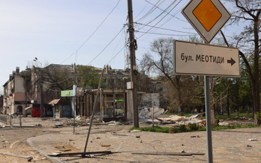 Ulica w zniszczonym Mariupolu