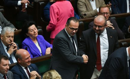 Paweł Jabłoński gratuluje Marcinowi Horale wyboru na wicemarszałka Sejmu