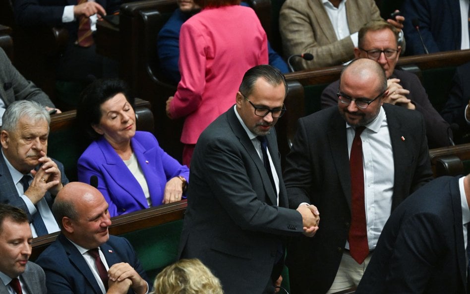 Paweł Jabłoński gratuluje Marcinowi Horale wyboru na wicemarszałka Sejmu