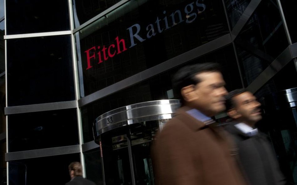 Bank kontra Fitch