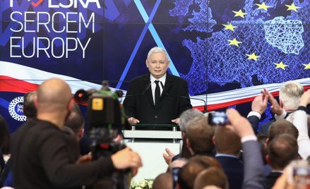 Jarosław Kaczyński ma powody do zadowolenia, ale w tym roku czekają go jeszcze jedne wybory