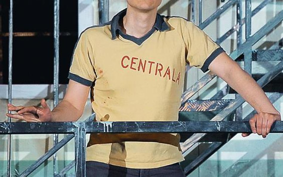 Michał Zadara podczas próby w Teatrze Narodowym. Premiera „Zbójców” w czwartek