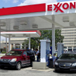 Droga ropa winduje zyski Exxon Mobil
