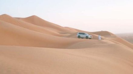 Wspaniałe wydmy na pustyni Sharqiya są jedną z największych atrakcji Omanu.