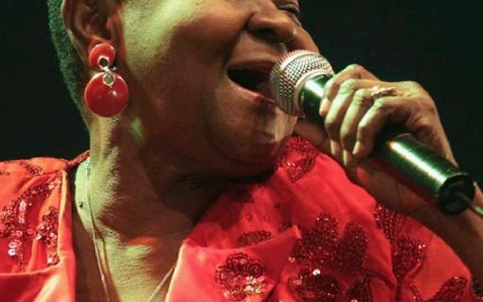 ?Calypso Rose (?ur. 1940 r. na Tobago), najpopularniejsza na świecie wykonawczyni stylu calypso. Zac