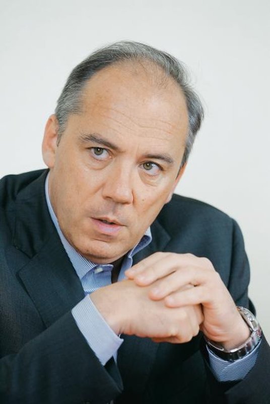 Stephane Richard, szef Orange (na zdjęciu), i Timotheus Hoettges, prezes Deutsche Telekom. Każda z g