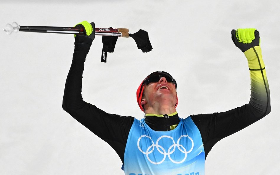 Pekin 2022. Geiger mistrzem olimpijskim w dwuboju klasycznym, Polacy daleko