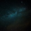 Astronomowie przy użyciu Kosmicznego Teleskopu Jamesa Webba zbadali ultrasłabą galaktykę LAP1-B / zd