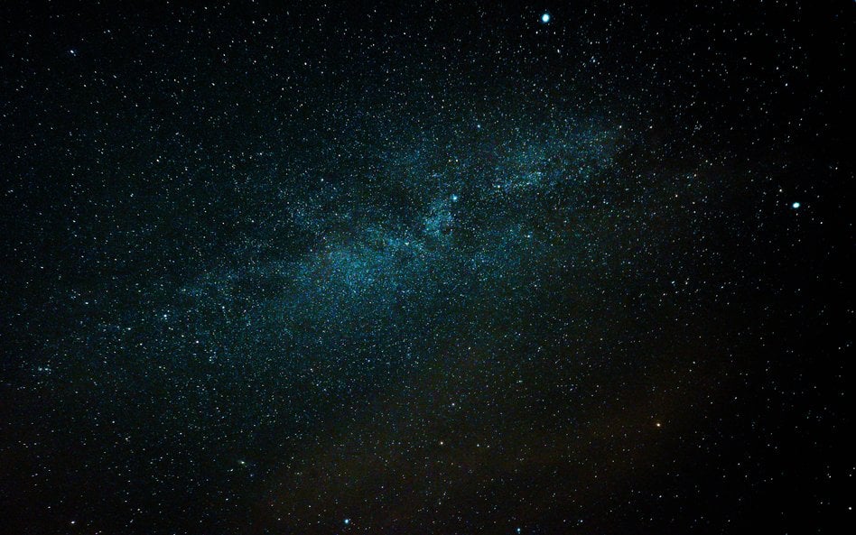 Astronomowie przy użyciu Kosmicznego Teleskopu Jamesa Webba zbadali ultrasłabą galaktykę LAP1-B / zd