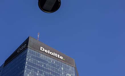 Rok temu Deloitte dostało czerwone światło. Ale i tak może działać