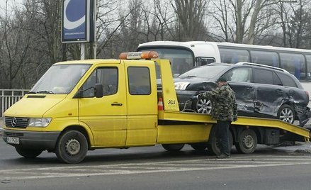 Prowadzący parking, wykonujący zlecone zadanie publiczne, może domagać się wynagrodzenia za cały okr