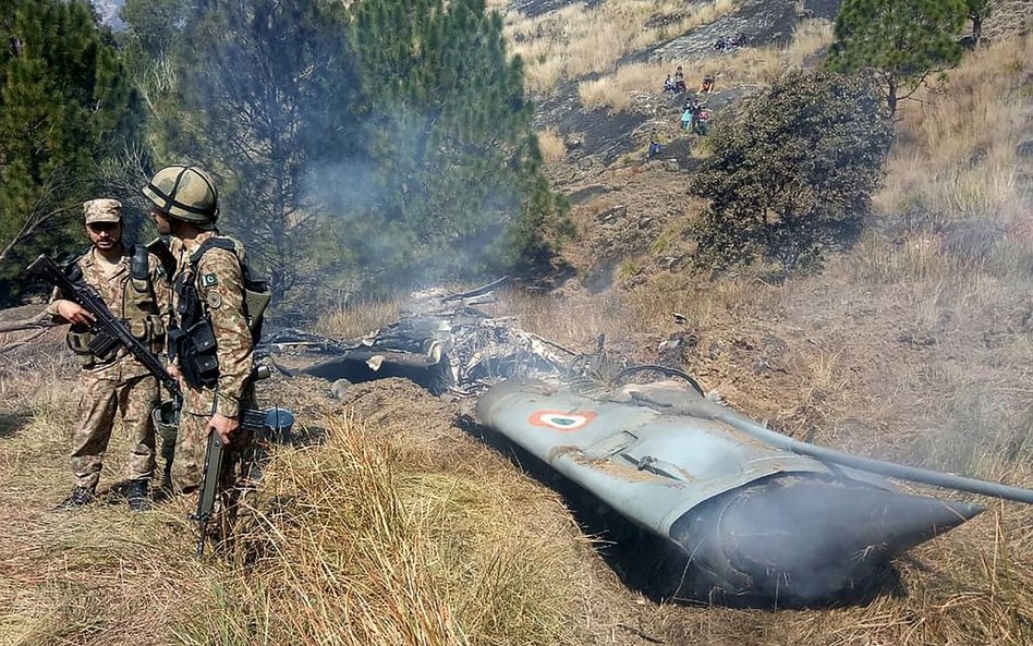 Chiny: Jako dobry sąsiad pomogliśmy Indiom i Pakistanowi