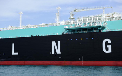 Lotos i PGNiG dostarczyły LNG do próby morskiej nowego statku