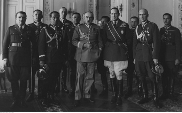 Gen. Douglas MacArthur z wizytą u marszałka Józefa Piłsudskiego w Belwederze (10 września 1932 r.)