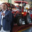 Prezydent RP Andrzej Duda podczas wizyty w montowni traktorów Ursus w Adamie w Etiopii
