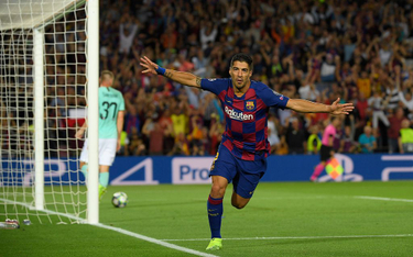 Luis Suarez wyciągnął Barcelonę z opresji