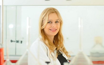 Dr Katarzyna Niemirowicz