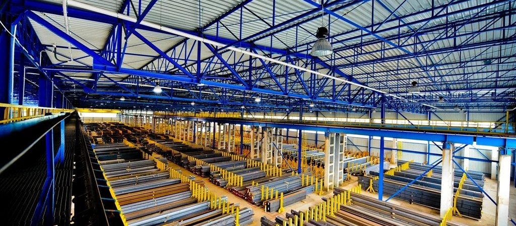 Stalprofil pozytywnie zaskoczył zyskiem. Kurs rośnie