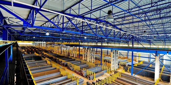 Stalprofil pozytywnie zaskoczył zyskiem. Kurs rośnie