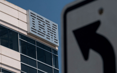 W IBM pracuje ok. 260 tys. osób. Firma wciąż zatrudnia, przede wszystkim na stanowiska związane z pr