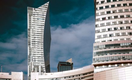 485-metrowy apartament położony na 50.piętrze warszawskiej wieży przy Złotej 44 miał być podzielony 