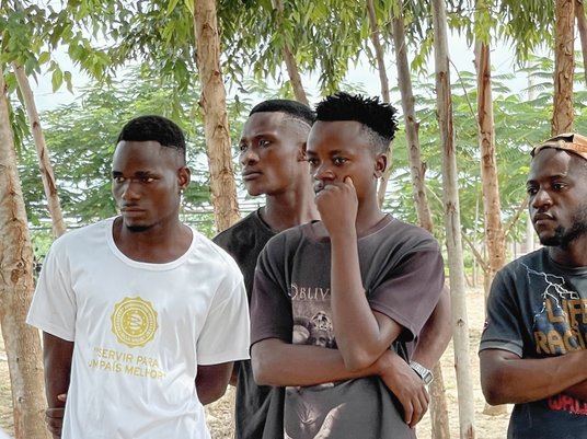 Ci współcześni Angolczycy są najbardziej zbliżeni wyglądem do wspólnego męskiego przodka ludzkości, 